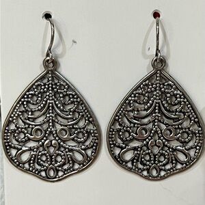 Elegant Silver Tone Filigree Teardrop Earrings